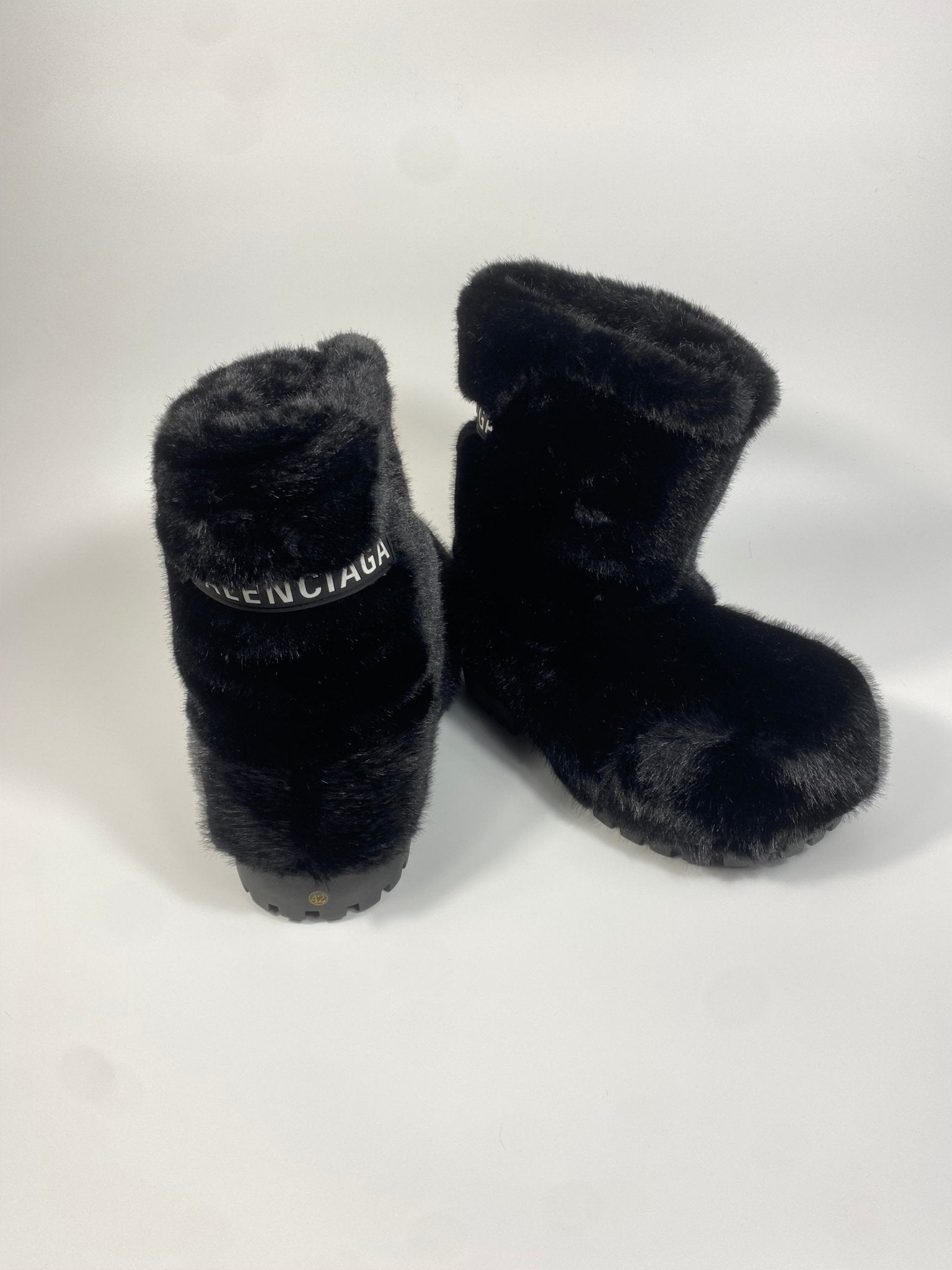 Balenciaga Alaska Fur Boots - DripSparks