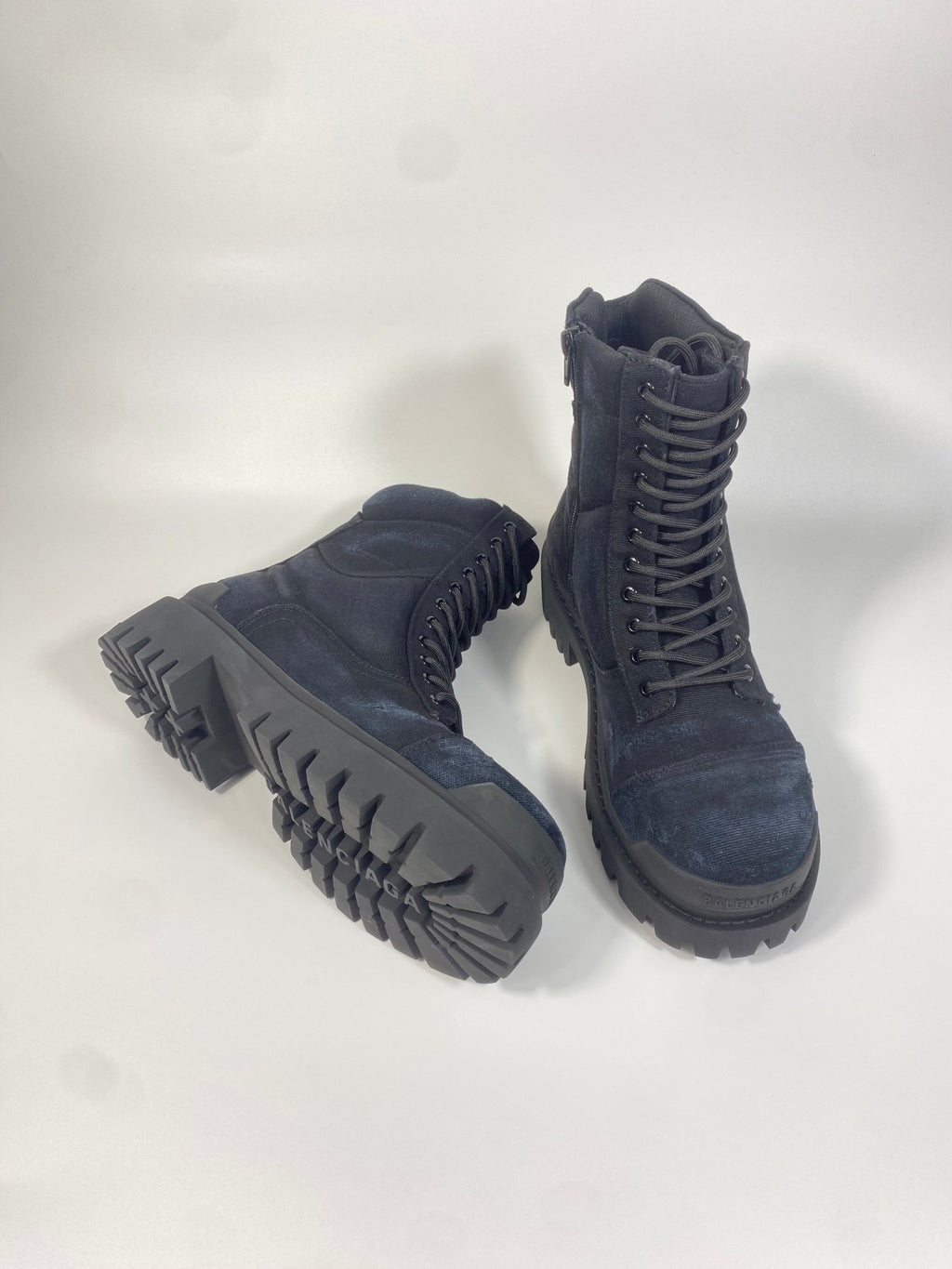 Balenciaga Strike Boots - DripSparks