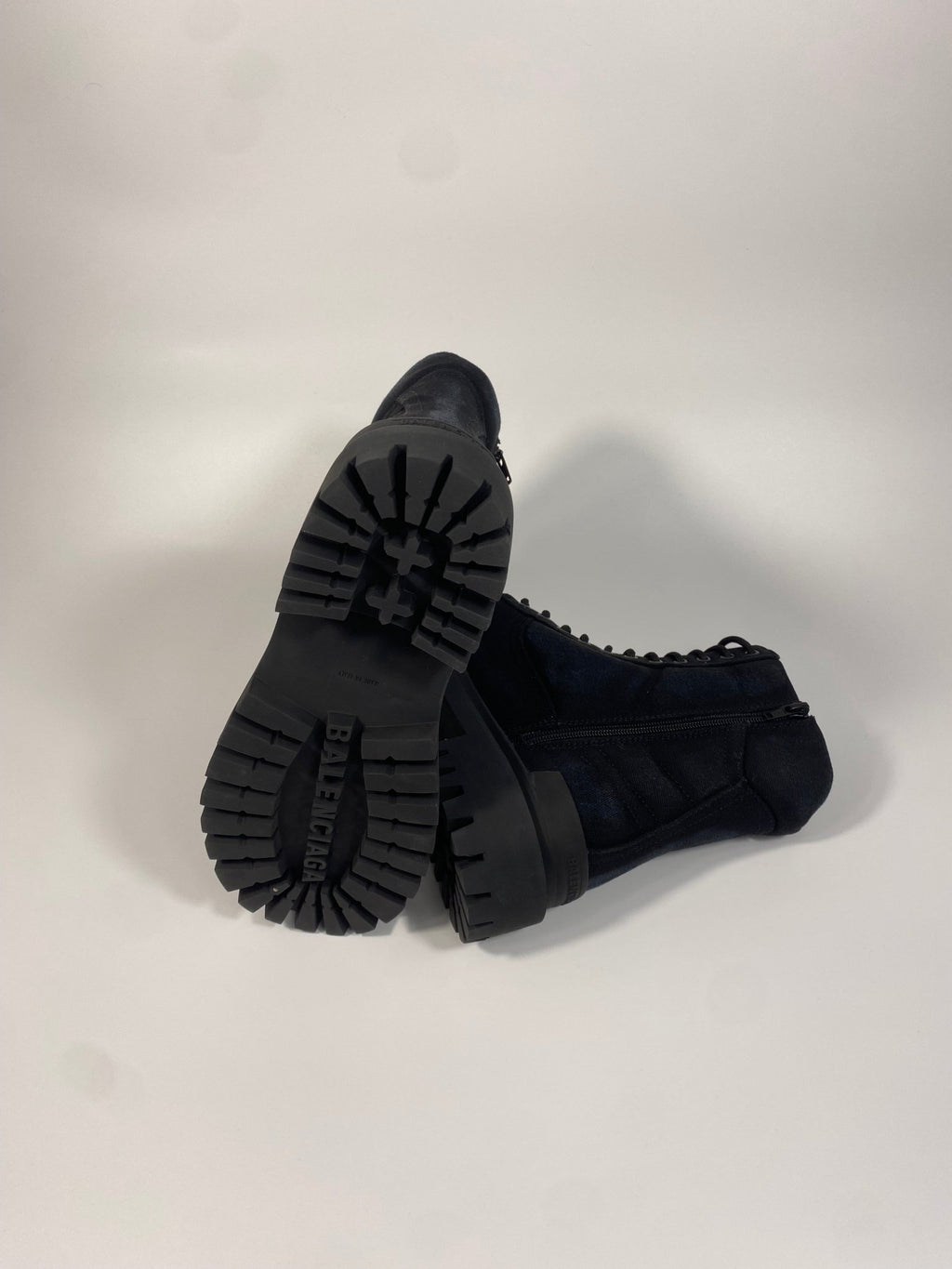Balenciaga Strike Boots - DripSparks